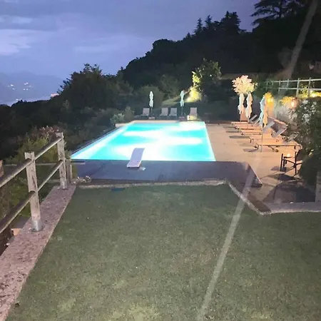 Lovely Villa 5Bdr With Pool In Le Camille Villa San Zeno di Montagna